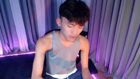 jemart_urnaughtboy online show from May 29, 11:09 am