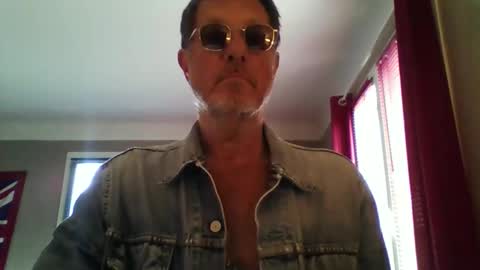 jerflor online show from February 27, 3:33 pm