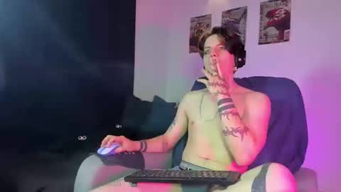 Angelo online show from October 15, 2:52 am