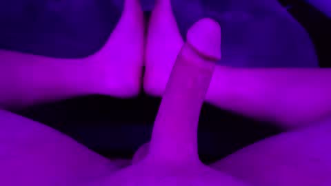 jesseboyy online show from May 3, 4:04 am