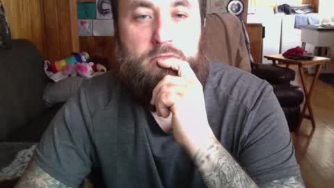 Snapshot of jettadude5 chatting on March 7, 3:49 pm jettadude5 online show from March 7, 3:49 pm