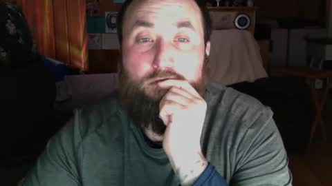 Snapshot of jettadude5 chatting on February 18, 2:49 am jettadude5 online show from February 18, 2:49 am