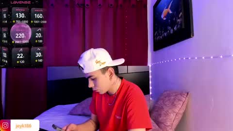 jey keler online show from February 19, 3:06 am