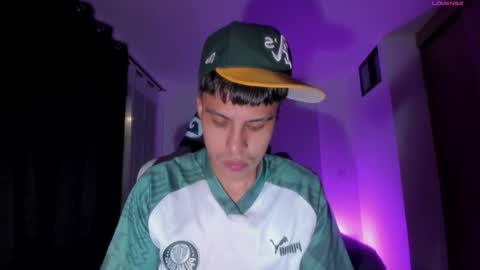 Jeyden Camilo online show from December 19, 11:01 pm