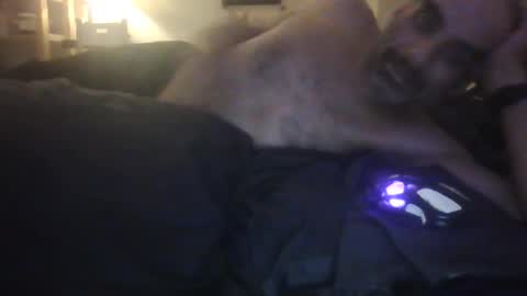 jglarsbel online show from April 10, 2:35 pm