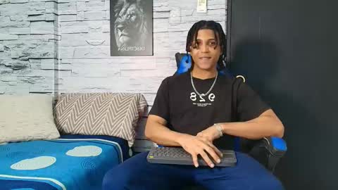 jhay_wheeler777 online show from November 26, 11:30 pm