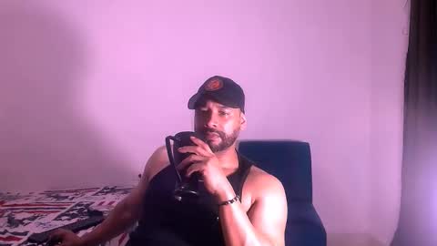 En moreno online show from November 26, 1:52 am