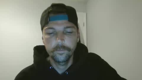 jholls online show from September 11, 2:43 am