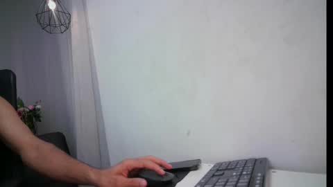 jhon_malo online show from January 27, 4:41 am