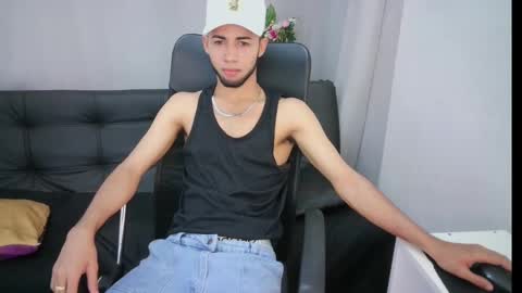 jhon_malo online show from January 29, 3:12 am