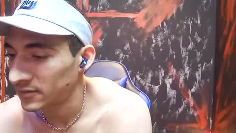 jhonny_thes28 online show from March 27, 12:26 am