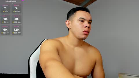 Jhonatan80  online show from December 4, 7:06 am