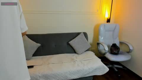 jhoumod_21 online show from October 20, 12:20 pm