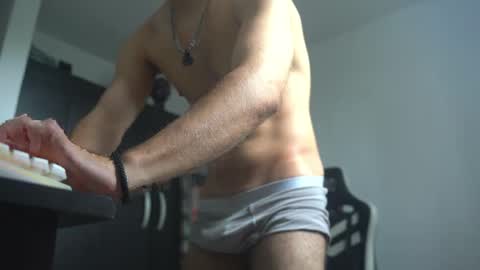 Jhx online show from April 13, 9:15 pm