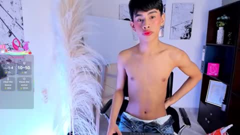 Jim  online show from November 25, 8:11 pm