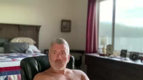 Dad of Three online show from September 17, 1:17 am