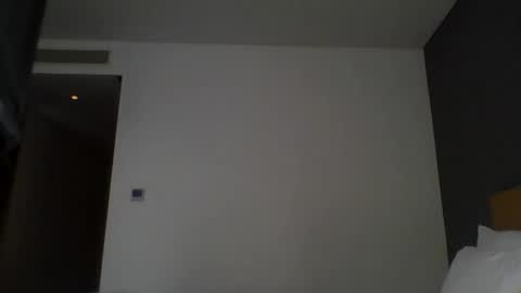 jimmynd82 online show from March 20, 5:44 am