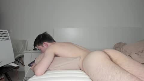 Snapshot of jimyti_bad_boy chatting on January 26, 3:03 pm jimyti_bad_boy online show from January 26, 3:03 pm