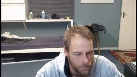 JamesJan van Rebel online show from April 21, 1:53 am