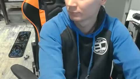 Jake online show from October 30, 6:31 pm