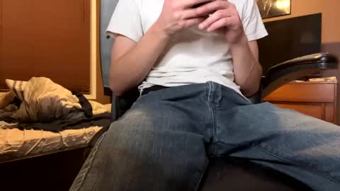 jjjjjfive online show from January 4, 3:40 am