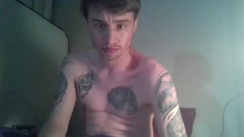 Snapshot of jl895551 chatting on October 24, 1:24 pm jl895551 online show from October 24, 1:24 pm