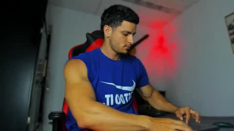 IGJmortton online show from April 7, 11:43 am