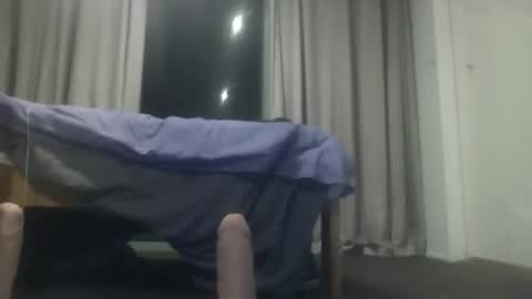 Logan21212121 online show from April 25, 6:38 pm