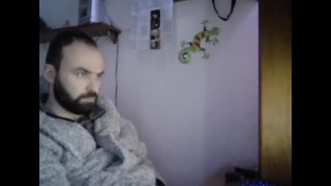 Snapshot of joaodias_18 chatting on March 12, 10:17 pm joaodias_18 online show from March 12, 10:17 pm