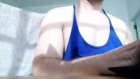 joe090882 online show from January 8, 6:46 pm