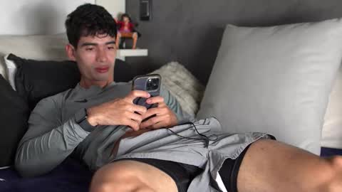 joe_steel1 online show from December 13, 10:27 pm