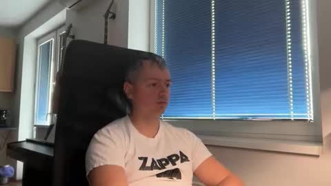 Jogger1991 online show from February 21, 9:10 am