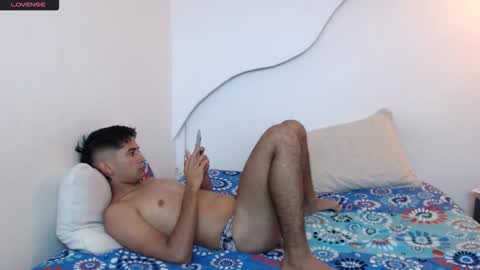 Snapshot of johan_03 chatting on October 23, 2:26 am johan_03 online show from October 23, 2:26 am