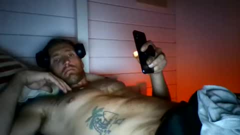 johngiaver3 online show from May 20, 12:39 am