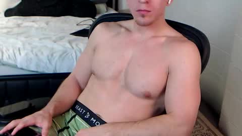 Johnnie Redd online show from March 1, 6:13 am