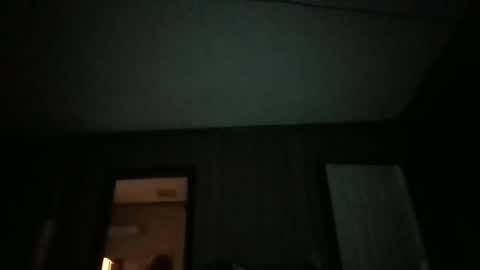 johnnyhymans25 online show from February 2, 6:15 am