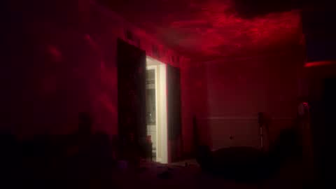 johnnyjune_69 online show from April 21, 8:53 am