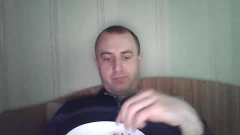 Snapshot of johnoreon chatting on October 22, 9:24 am johnoreon online show from October 22, 9:24 am
