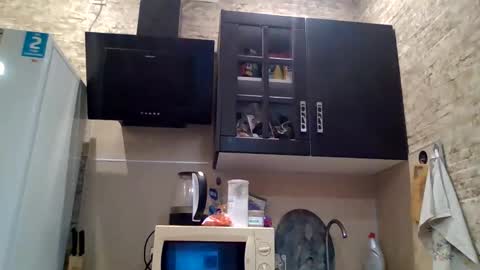 johny27 online show from December 17, 5:26 pm