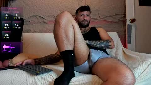 Jonathan RiversNew online show from May 27, 10:51 pm