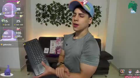 Instagram jonathanfit14 online show from January 7, 9:35 pm