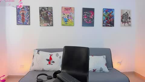 Instagram jonathanfit14 online show from February 10, 9:52 pm