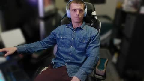 jonathanthiccoc online show from May 10, 7:37 pm