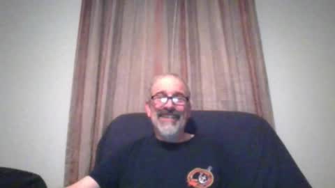 Snapshot of jony_five chatting on January 27, 3:15 am Jon online show from January 27, 3:15 am