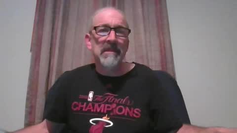 Snapshot of jony_five chatting on February 11, 2:14 am Jon online show from February 11, 2:14 am