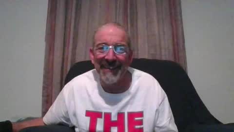 Snapshot of jony_five chatting on December 29, 12:09 am Jon online show from December 29, 12:09 am