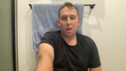 jorddiickzilla online show from December 15, 5:37 am