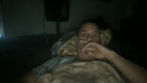 Snapshot of jose1234563 chatting on October 27, 2:25 am jose1234563 online show from October 27, 2:25 am