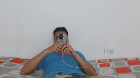 jose_sexycumm online show from March 22, 6:24 pm