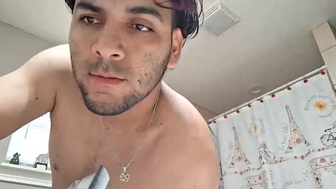 josemiller26 online show from October 30, 9:05 pm